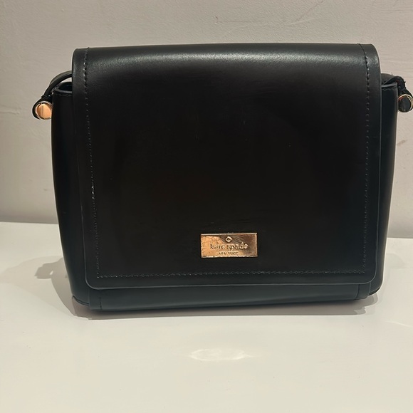 kate spade Handbags - Black with pink interior side body purse- Kate spade